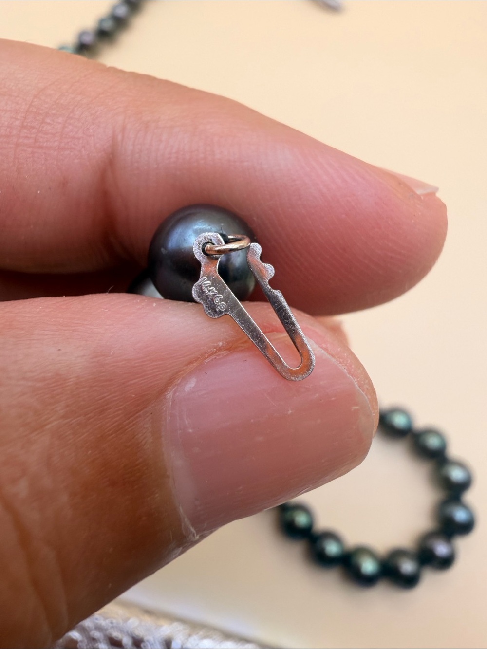 14k White Gold Clasp Tahitian Pearl Necklace 17.5” - Picture 6 of 9